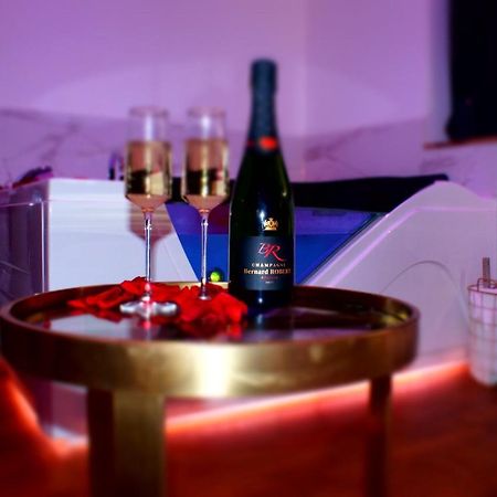 Le Venus - Appartement Spa Privatif Balneo Sauna Dijon Ngoại thất bức ảnh